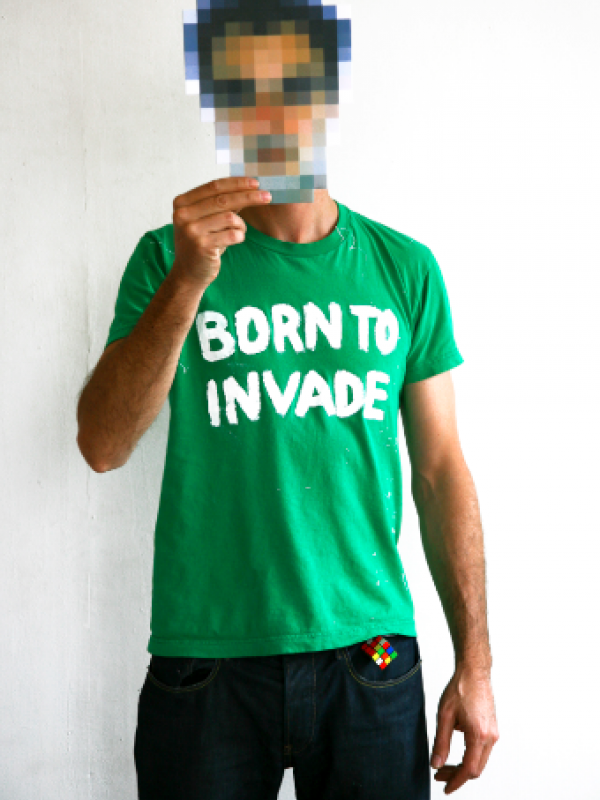Invader .
